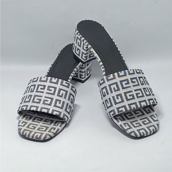 Givenchy 4G Heel Mule Sandals size 39.5 - Picture 8 of 13